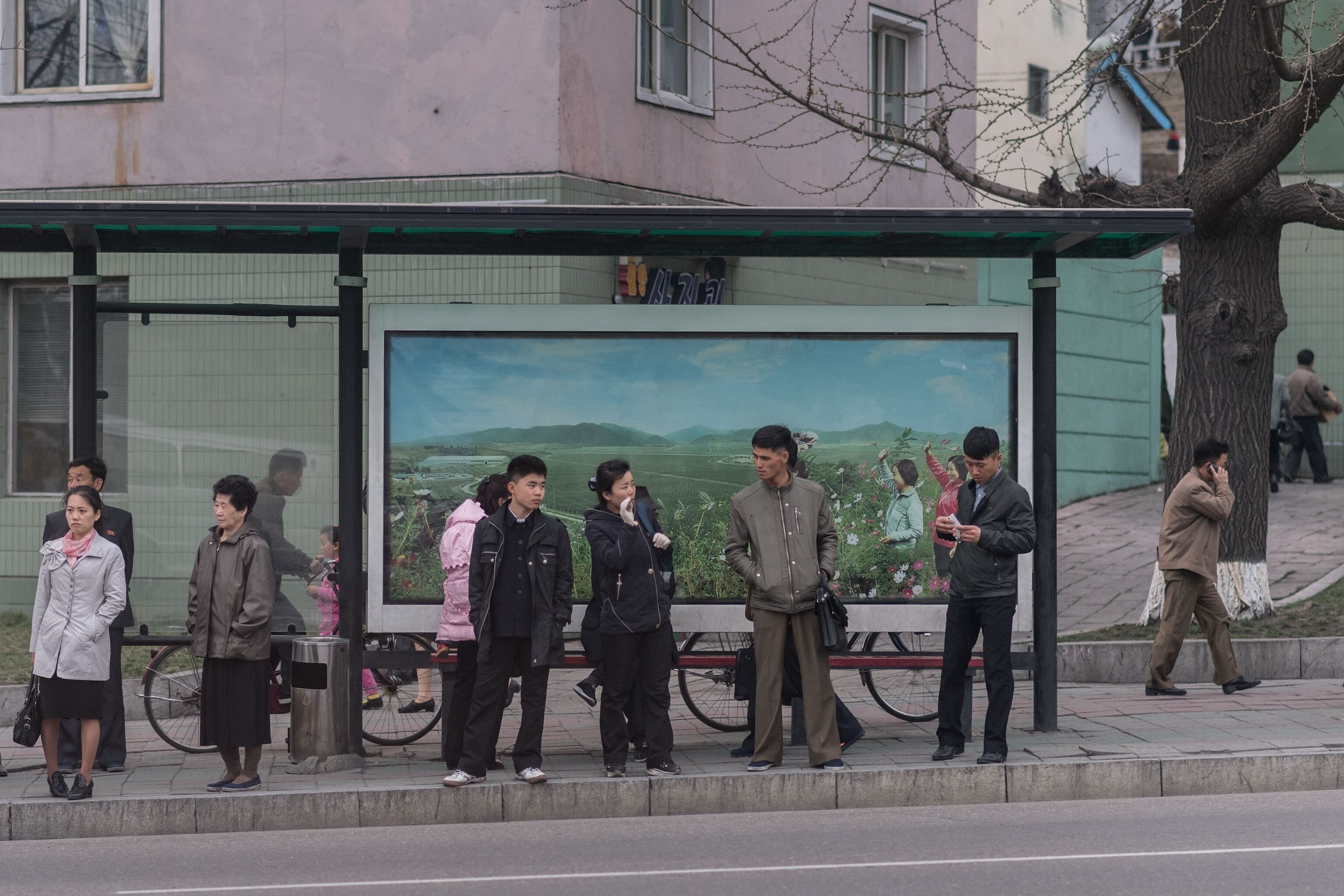 File:12-north-korea-bus-stops.jpg