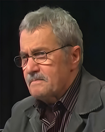 File:Michael Parenti, Democracy and the Pathology of Wealth, 44m30s.jpg