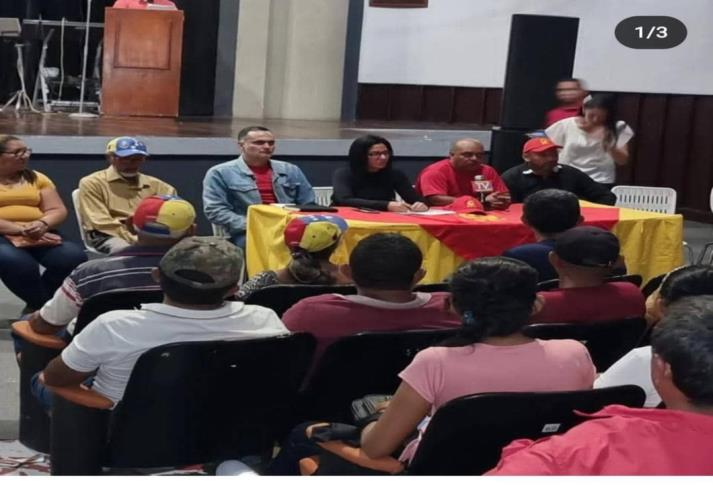Mercenaries attending the fraudulent assembly organized by the PSUV in Barinas that was part of the plan to take over the PCV and hand it to PSUV loyalists.