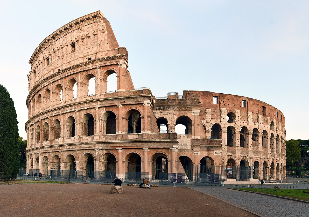 File:Colosseum.png