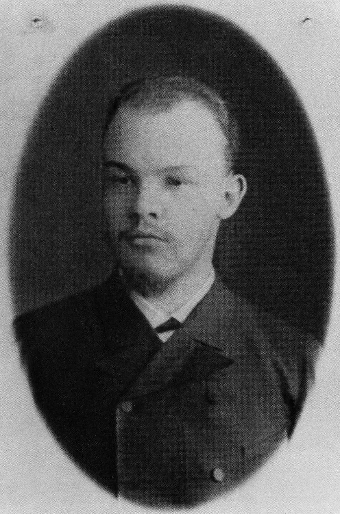 Vladimir Lenin (1891).png