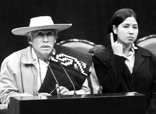Juan Chávez en la Cámara de Diputados.jpg