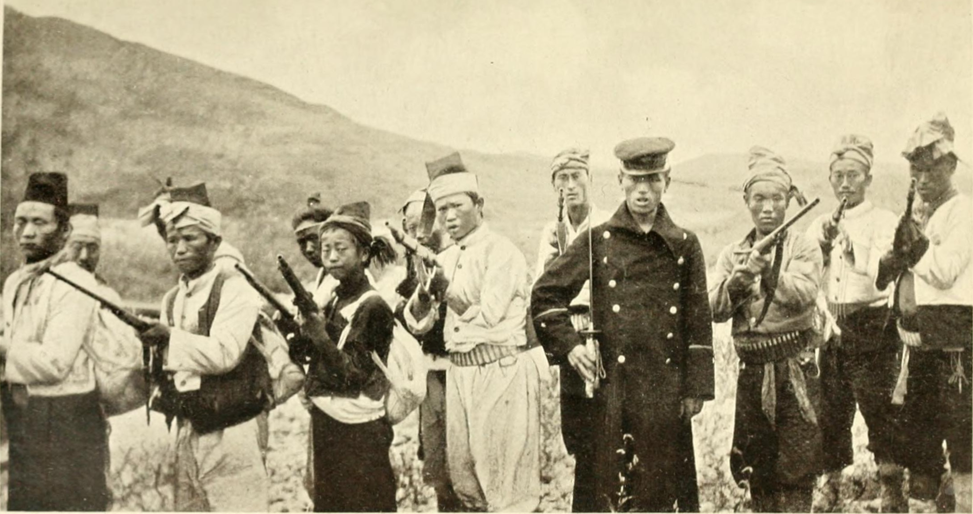 Company of Korean rebels circa 1907 by F.A. McKenzie.png